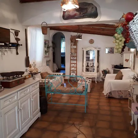 Natura Mediterranea Holiday home *